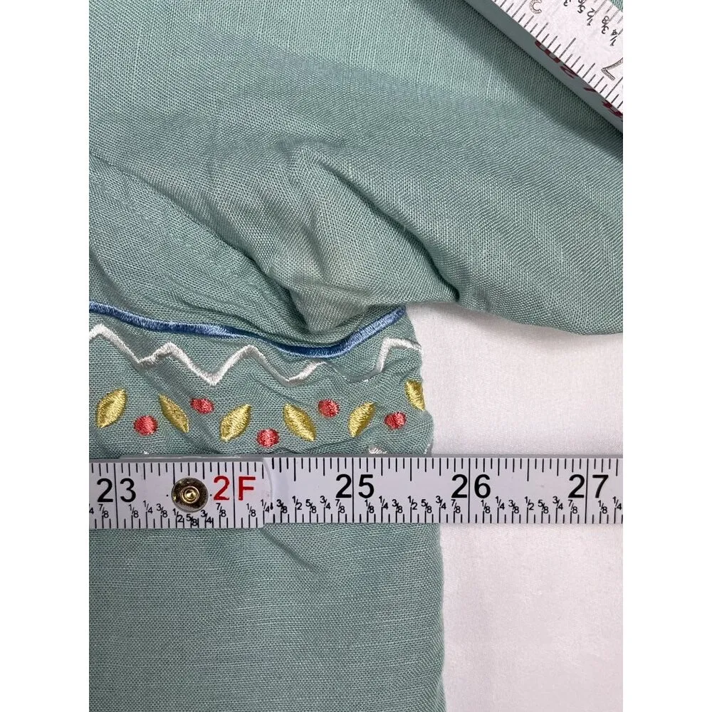 Susan Graver SKU 7695 Womens Green Embroidered Button Up Shirt Size 1X - Image 4