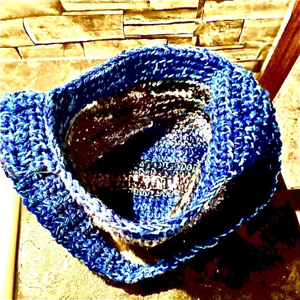Crochet Shoulder Bag. Crossbody Knitted Woven Hobo Style w/ Blue & Tan Soft Yarn - Image 5