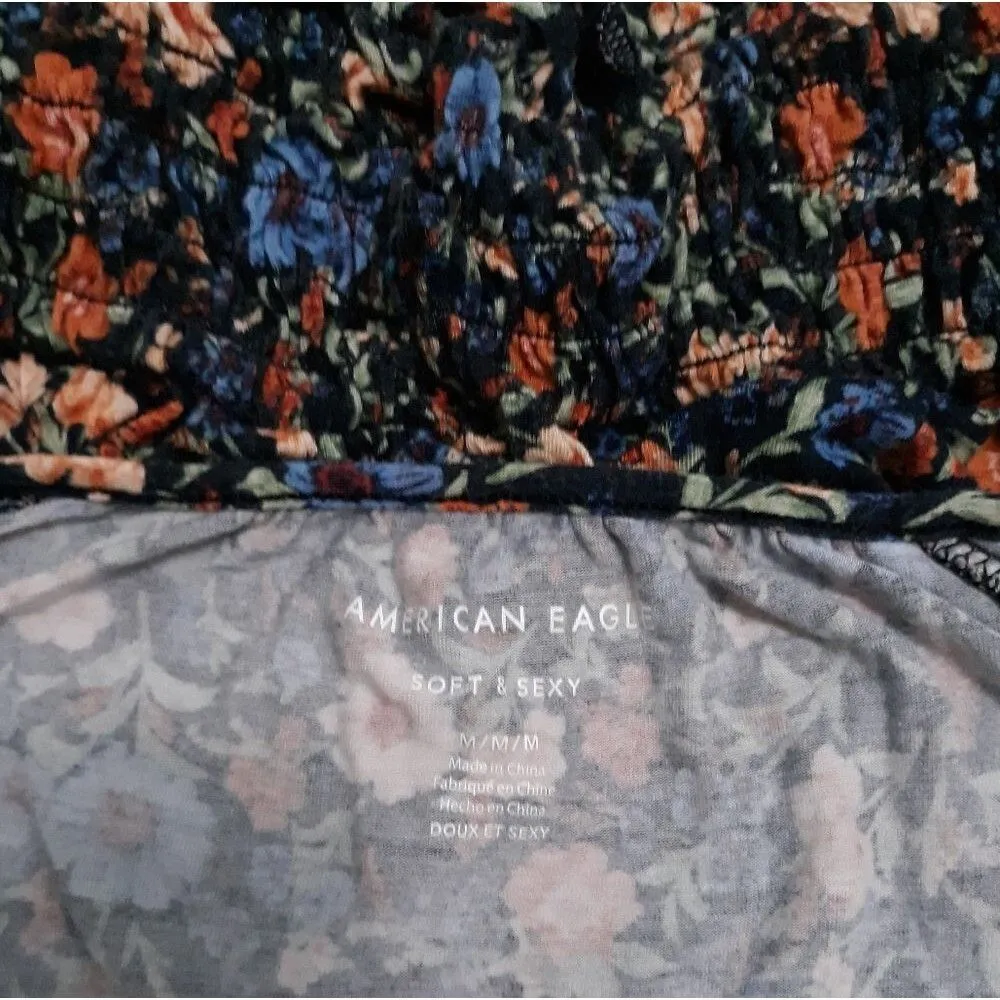 American Eagle floral crop top - Image 2