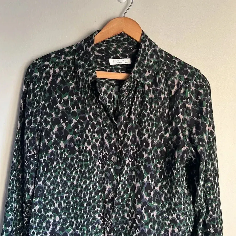 Equipment silk animal print button Down top - Image 4
