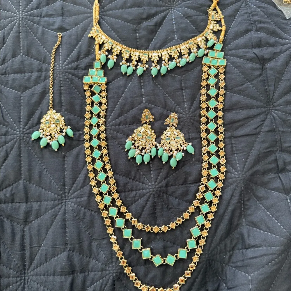Indian Pakistani complete bridal wedding jewelry set Gold - Image 2
