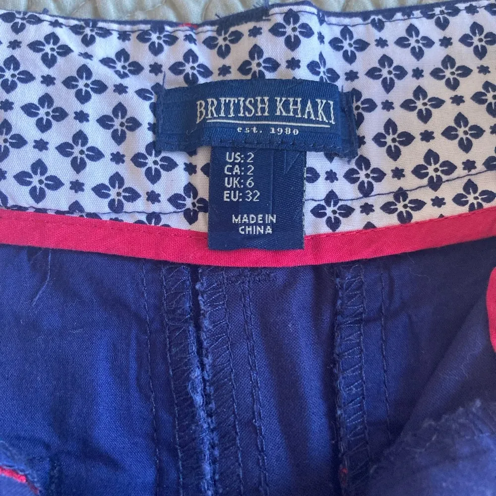 British Khaki lobster shorts - Image 3