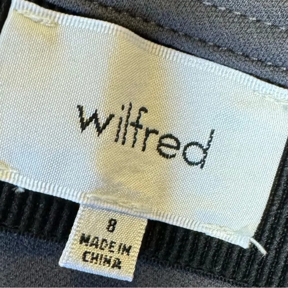 Aritzia  Wilfred Skinny Ponte Pants Gray Size 8 Workwear Business Casual - Image 2