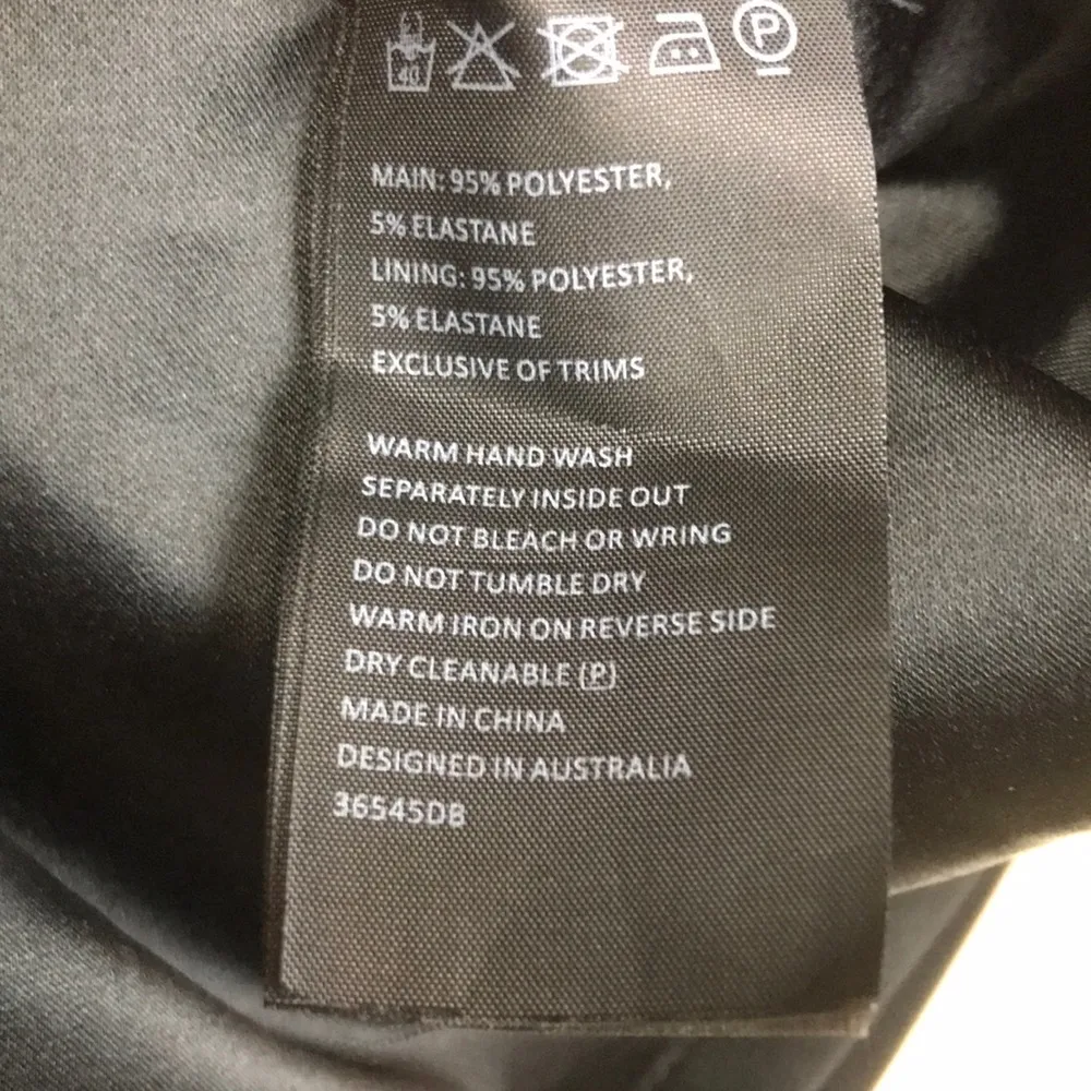 Women’s Black Ruffle Off the Shoulder Sleeve Tank Mini Dress - Image 9