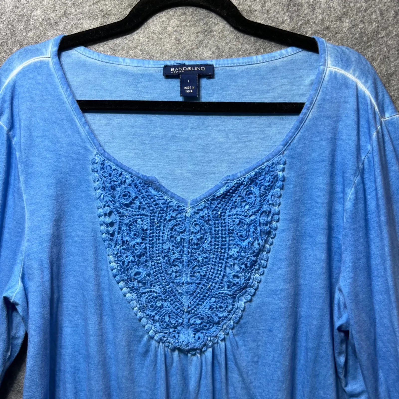 Bandolino Blue Embellished V Neck 3/4 Sleeve‎ Knit Top Size L Blouse Shirt - Image 2