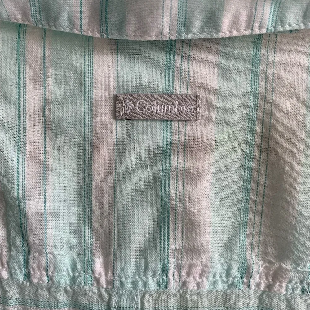 Columbia Sportswear Teal Plaid Long Sleeve Button Down Shirt Size Medium - Image 8