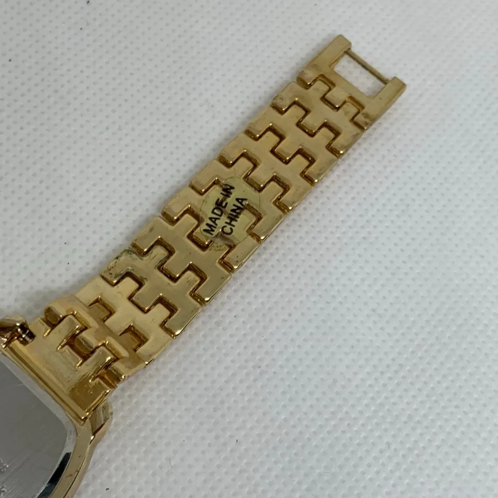 Kim Rogers gold tone women watch USA movement 25mm quartz adjustable running - Image 7