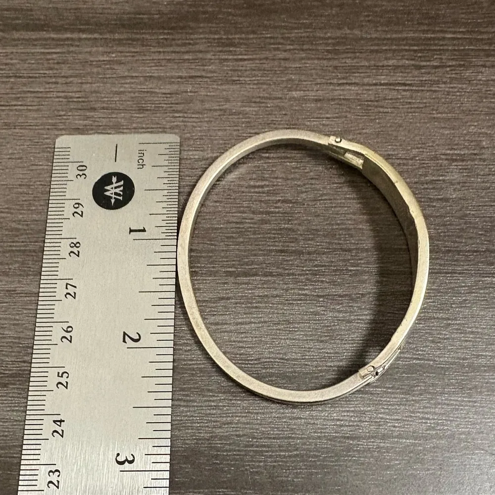 Vintage Taxco Mexico Sterling Silver Mother of Pearl Inlay Hinged Cuff Bracelet - Image 5