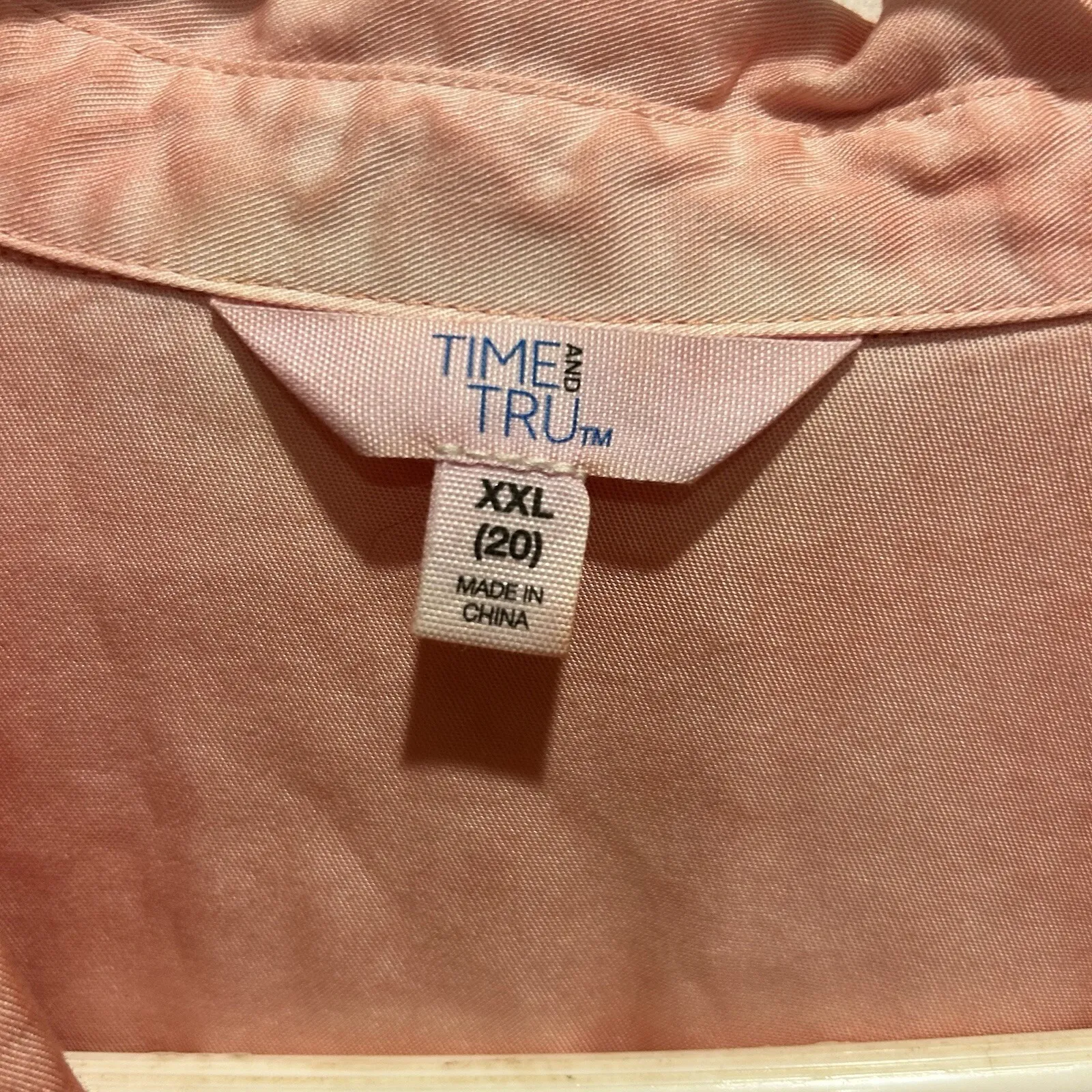Time and Tru Womens Pink Lyocell Long Sleeve Button Down Shirt Sz XXL 20 Pastel - Image 3