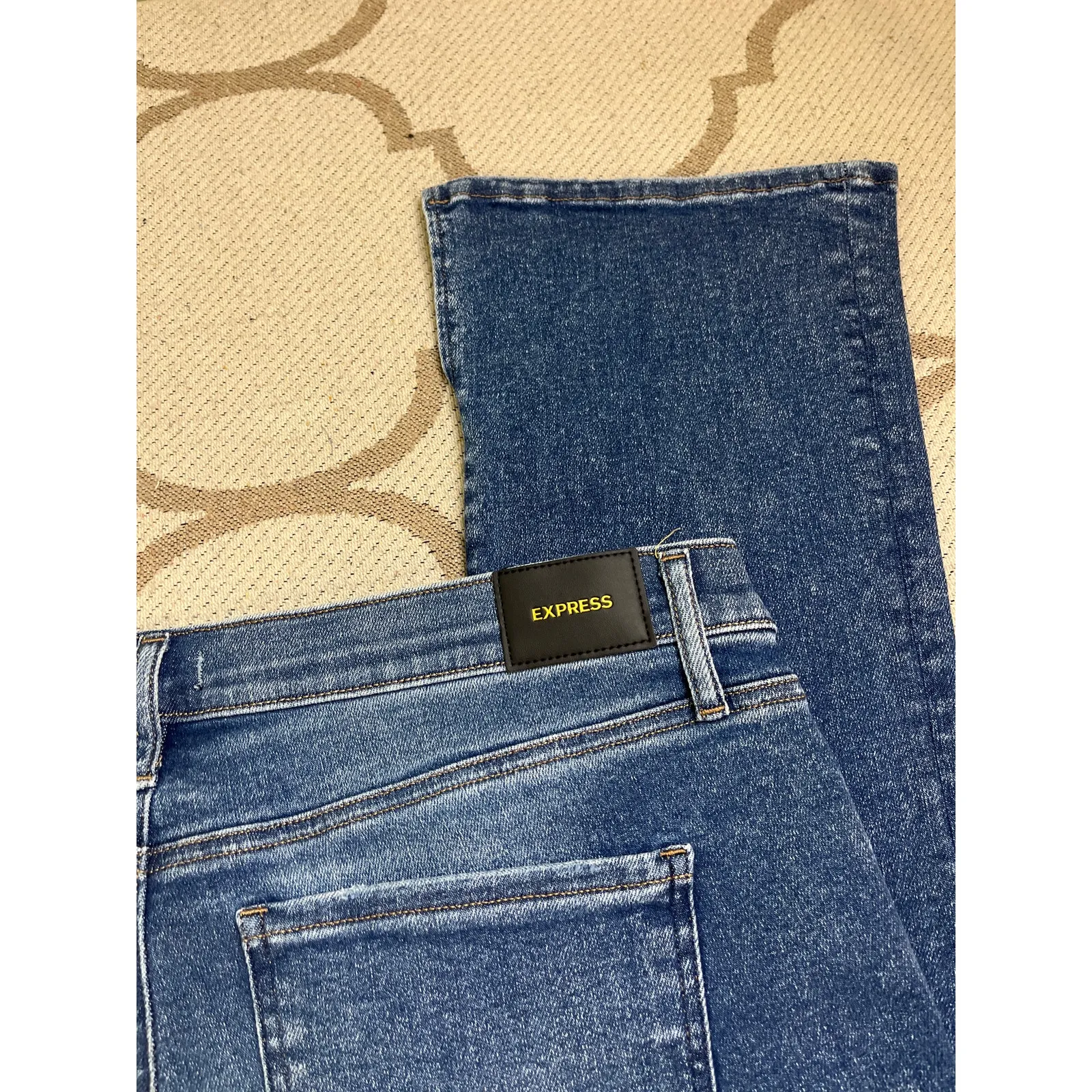 Express Skyscraper Midrise conscious edit blue jeans, slit hems, size 16R - Image 12
