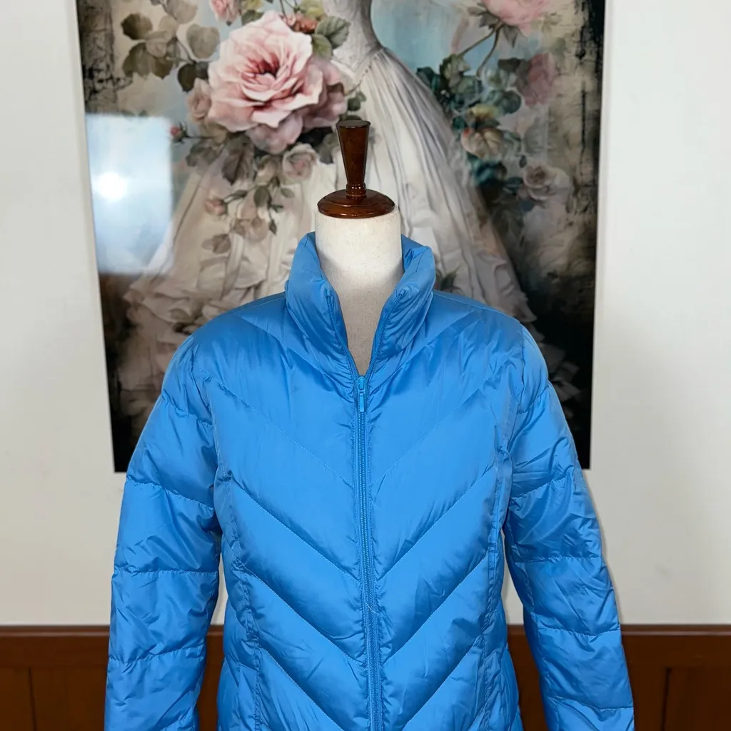 Super Nice Lands’ End Down Puffer Jacket! Blue - Image 3