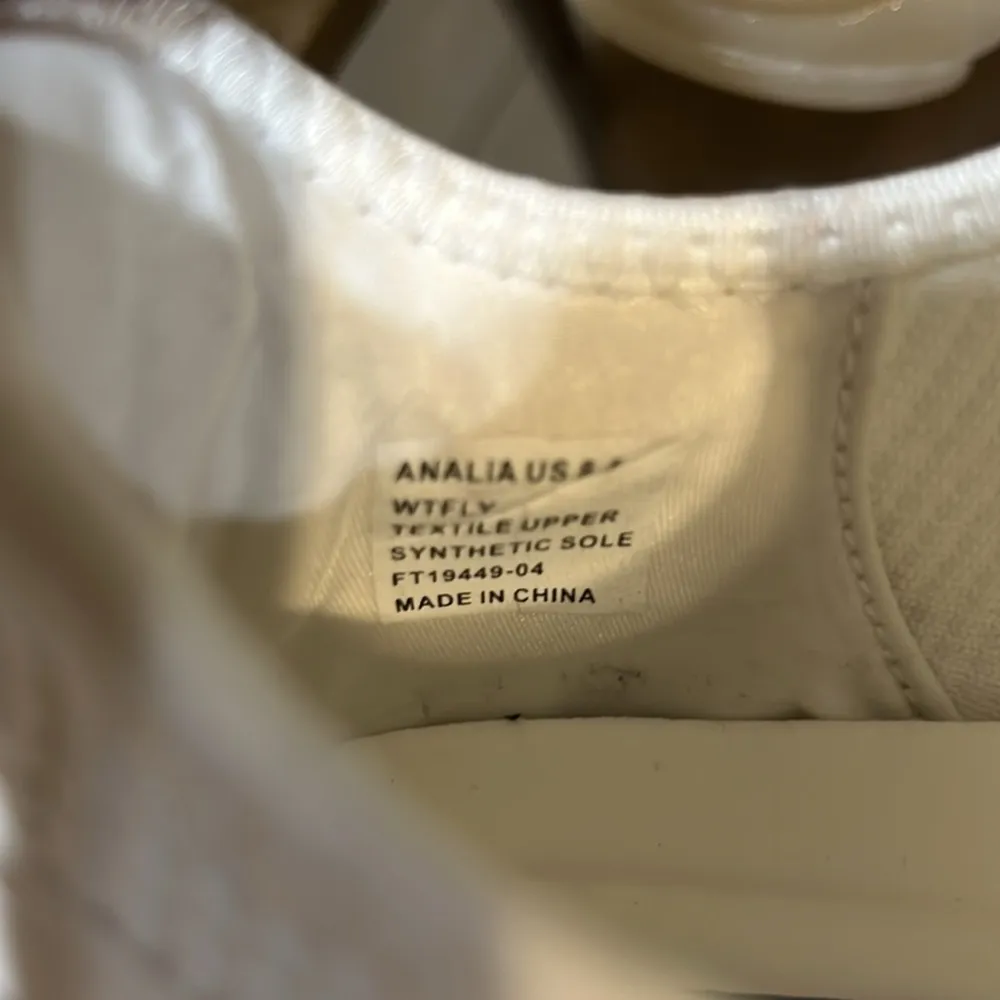 Bebe Sport Analia shoes Size 8.5M NWOT - Image 7