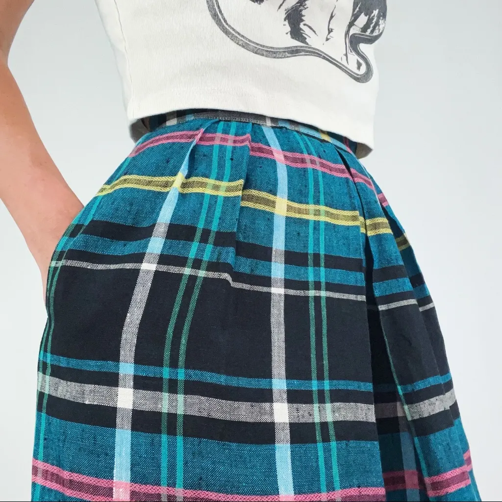 Vintage Linen - Image 6