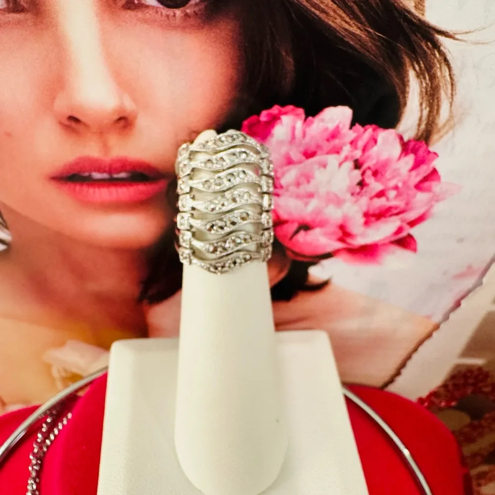 Vintage Theda Marcasite silver ring. Circa 1960’ - Image 2