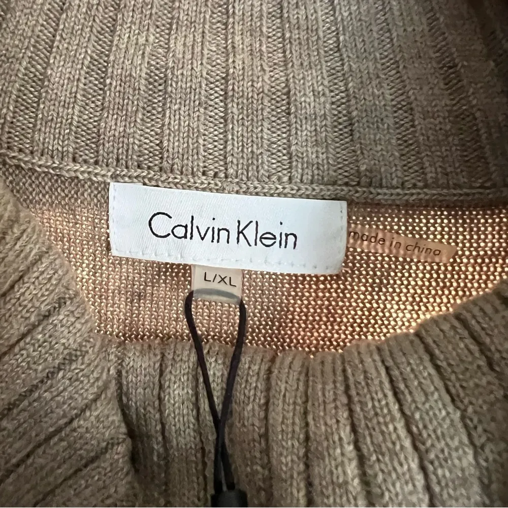 NWT Calvin Klein Tan Leather Buckle Cowl Neck Poncho Sweater Large/Extra Large - Image 6