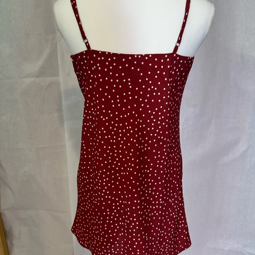 Chic Burgundy Polka Dot Mini Skirt Red Size 6 - Image 5