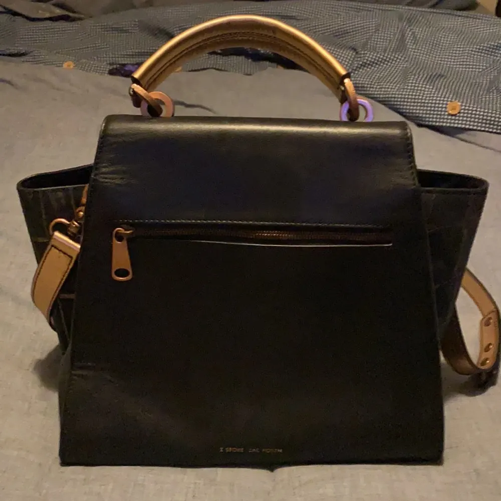 Iconic Z Spoke Zac Posen bag - Image 8