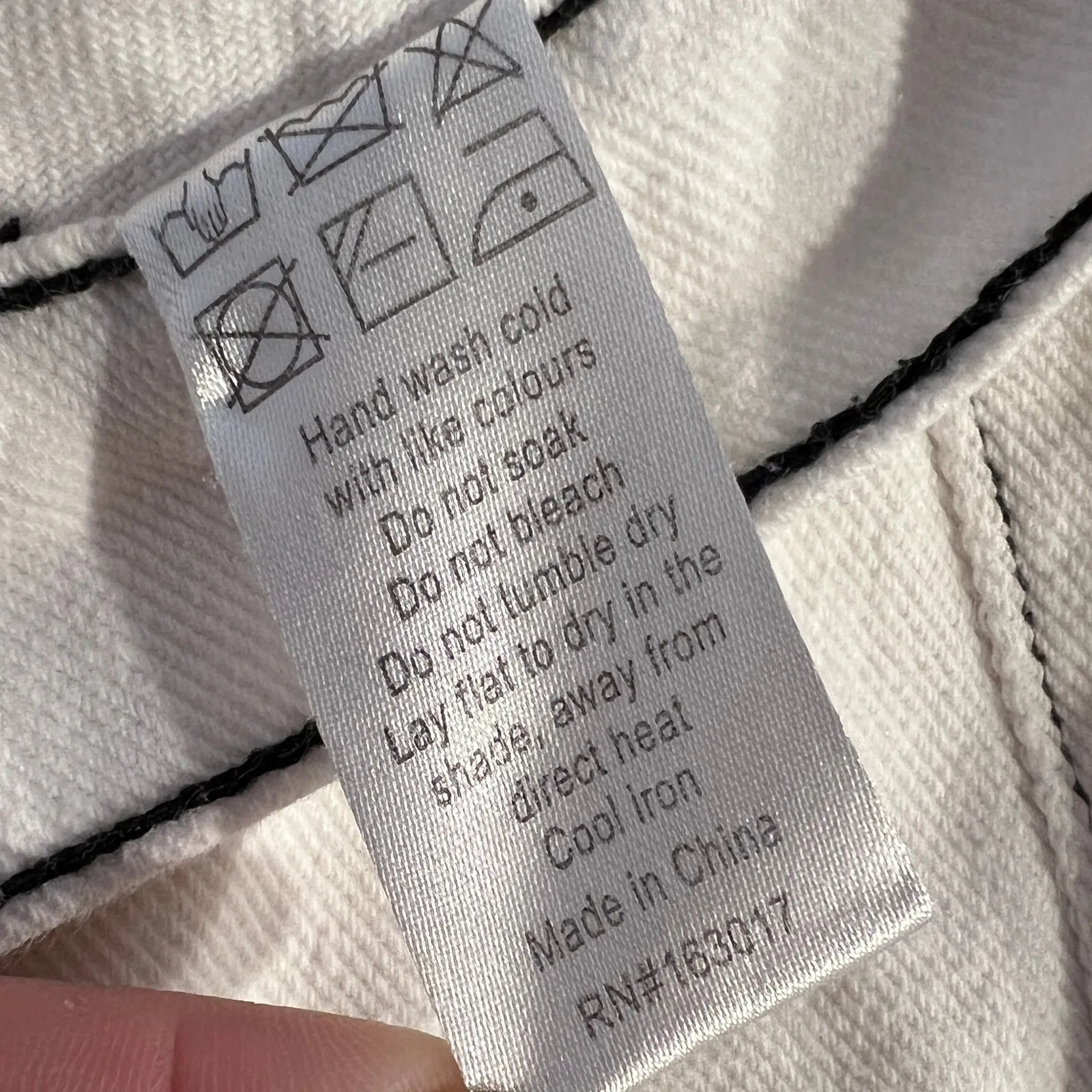 LIONESS  Miami Vice White Cargo Pants Size S - Image 9