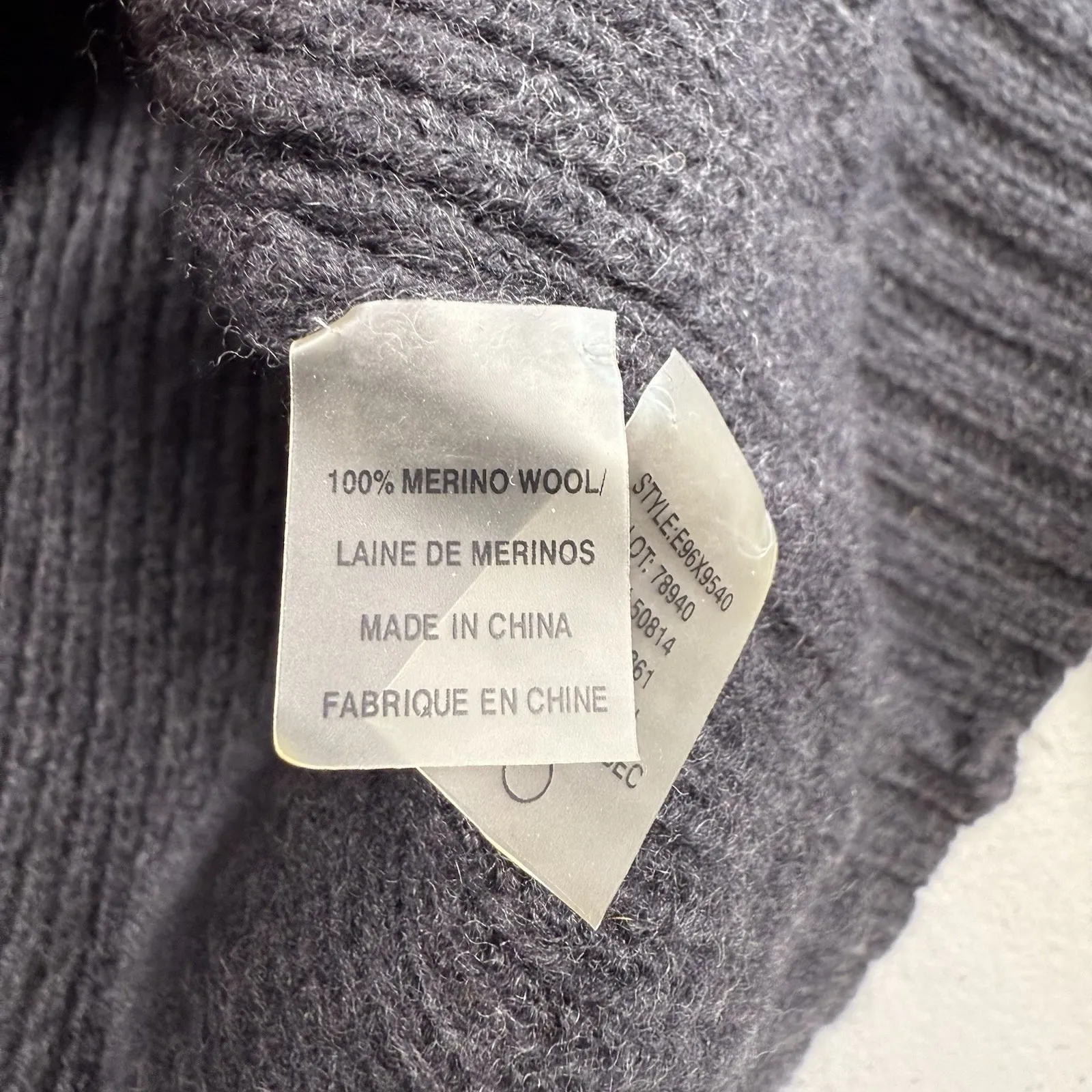 Tahari Long Cardigan Sweater Jacket 100% Merino Wool Size Small Gray Ruffle Snap - Image 8