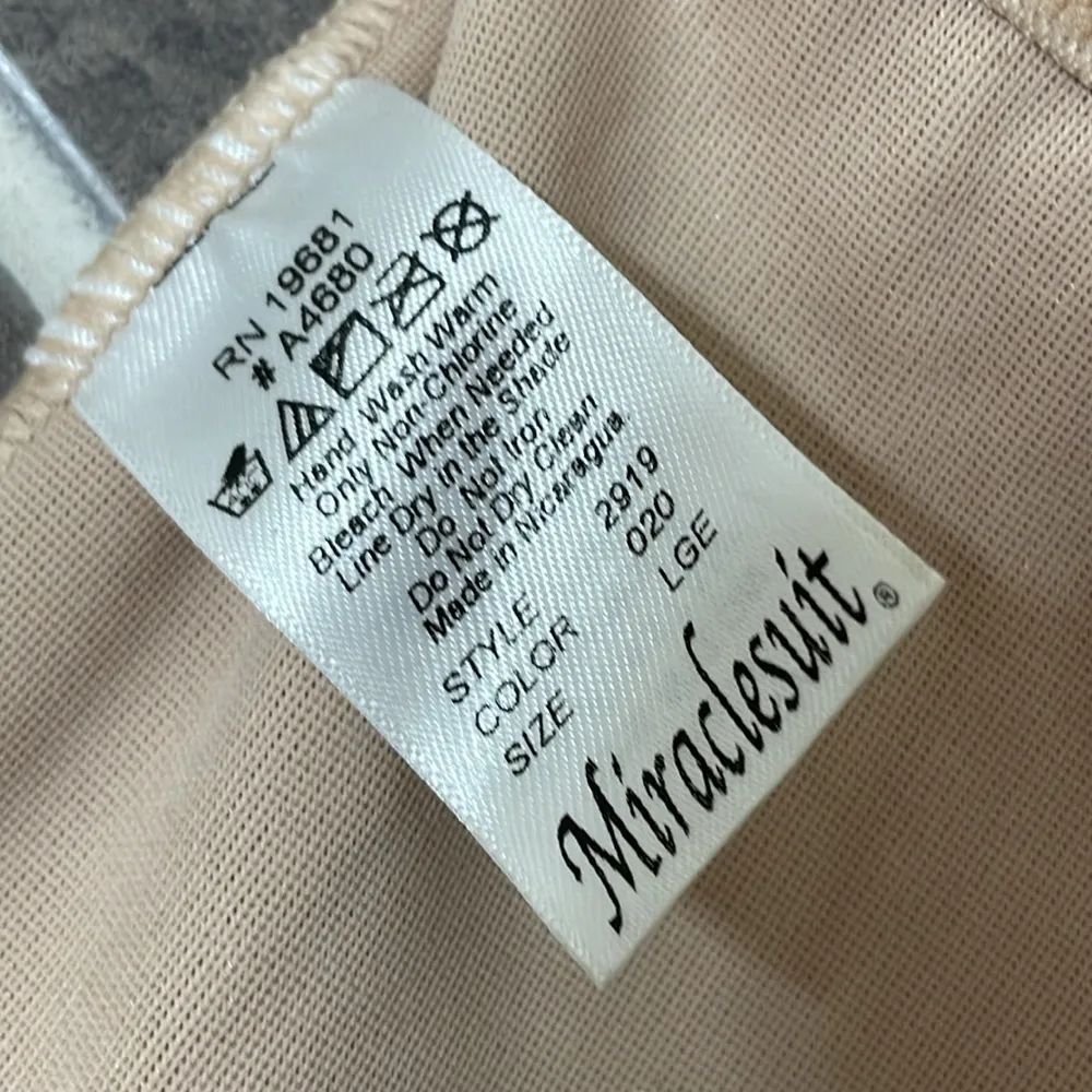 Miraclesuit Back Magic High Waist Thigh Slimmer size Large - Image 12