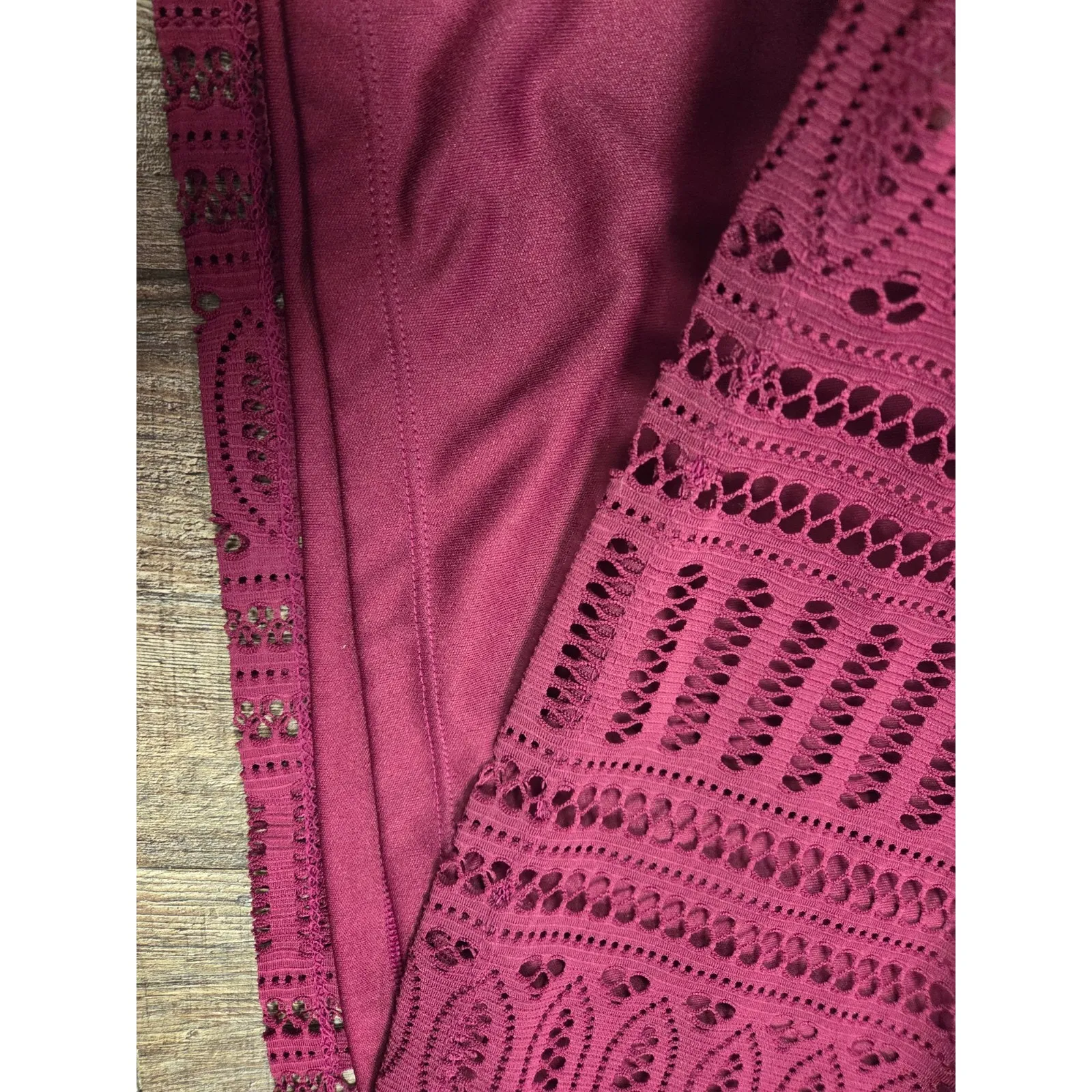 Dana Buchman Dark Red Pink Short Sleeve Top Lace Blouse Size XL - Image 2