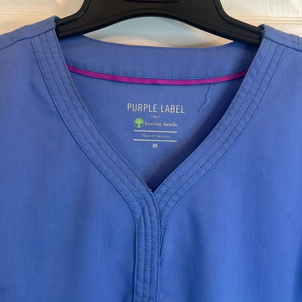 Ladies scrub top Size M - Image 2