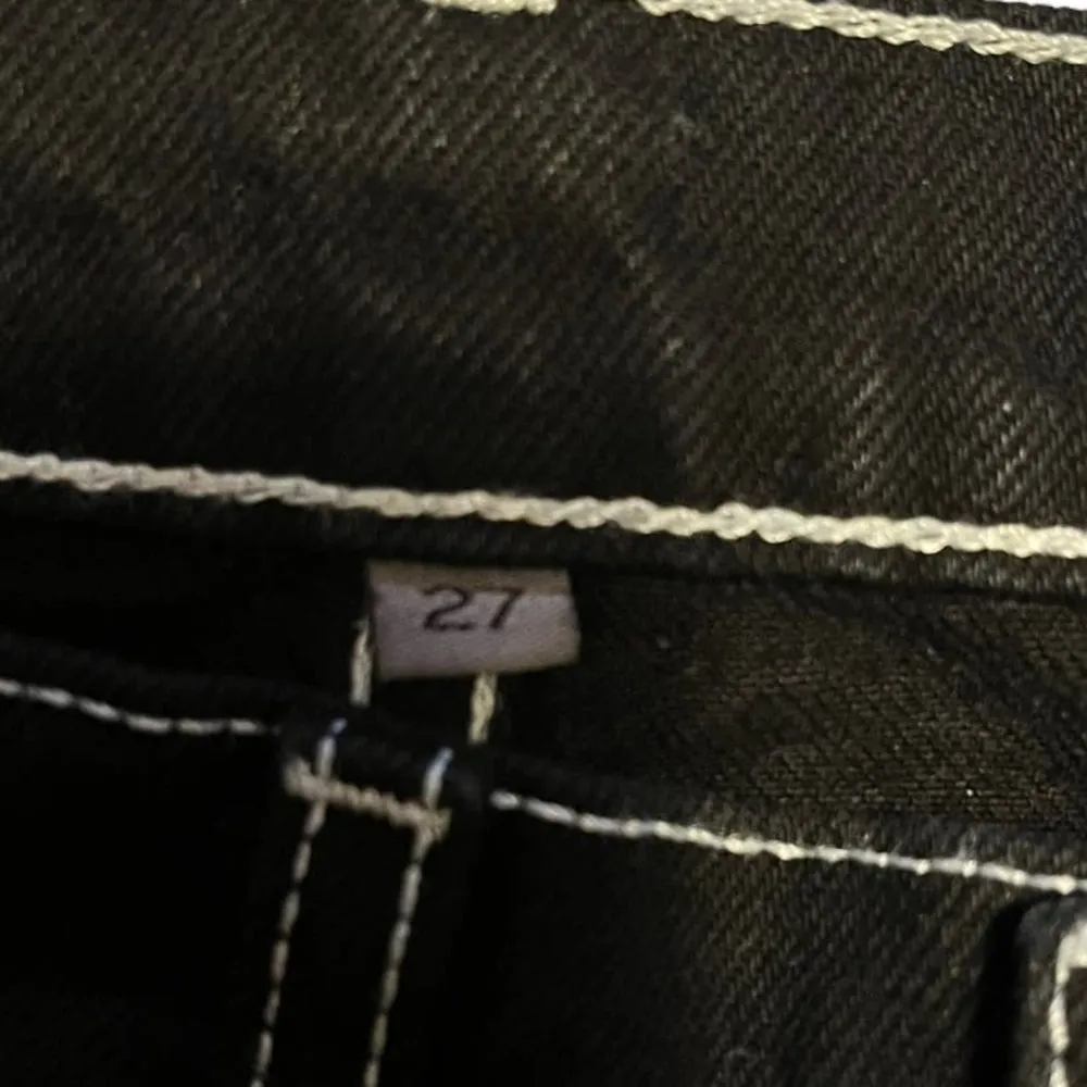 CARMAR Titania Distressed Denim Shorts Black Red Side Zipper High Rise 27 EUC - Image 5