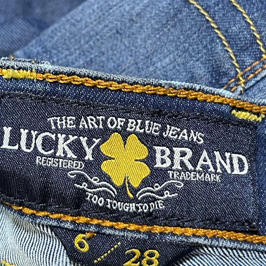 Lucky Brand Jeans Charlie Skinny size 6 Fading Stretch Low Rise - Image 4