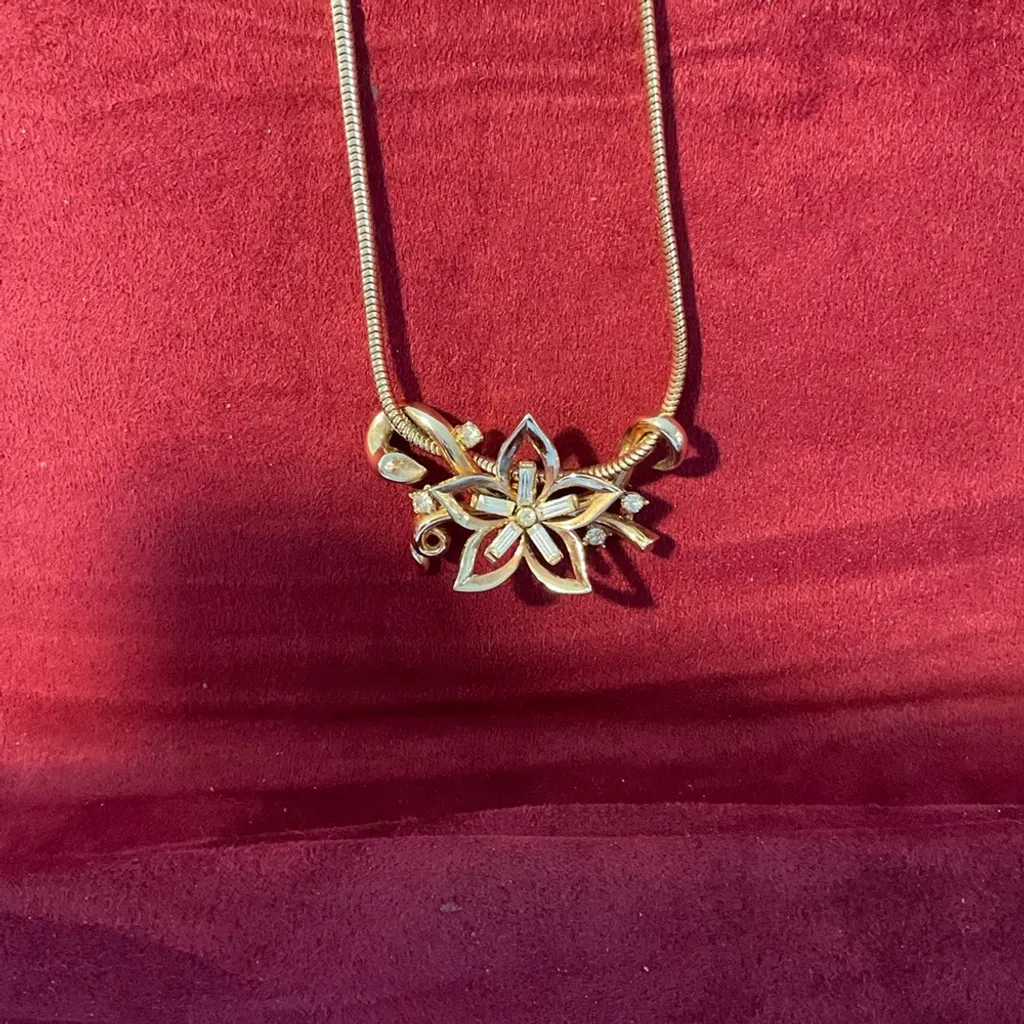 Vintage signed Crown Trifari Alfred Philippe
Necklace w/snake chain. See desc. - Image 2