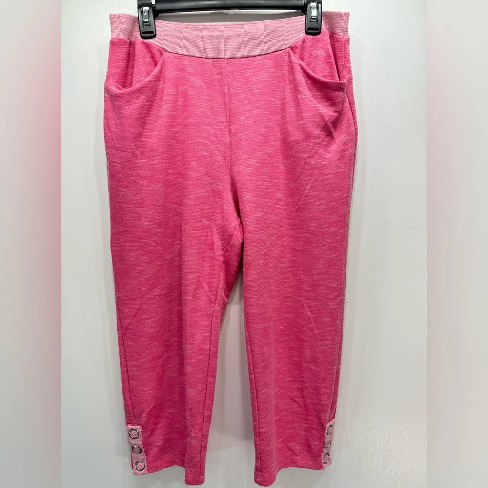 Chico’s 2 Tone Pink Capri Length Lounge Pants with Snap Hem Detail Size Medium/1 - Image 2