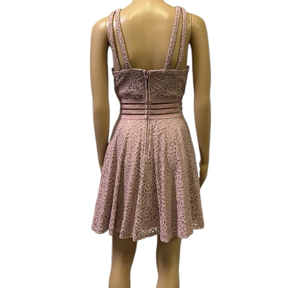 City Studio Lace Overlay Sleeveless Fit Flare Dusty Rose Mini Dress Juniors 7 Pink Size undefined - Image 4
