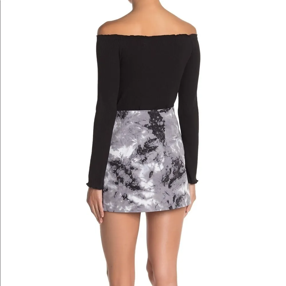 Know One Cares Nordstrom Neon Zip Camo Mini Skirt - Image 2
