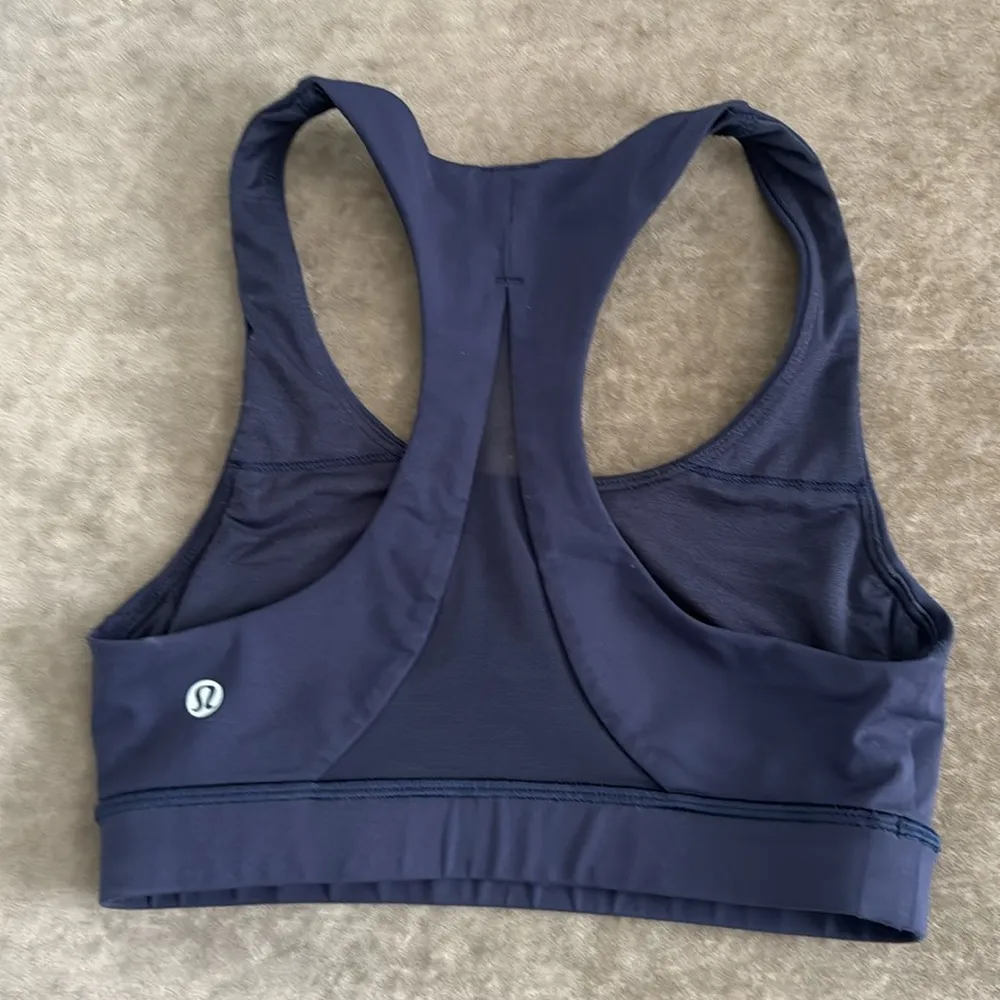 Lululemon Athletic Invigorate Racerback Sports Bra color- Navy. Size 2 - Image 2