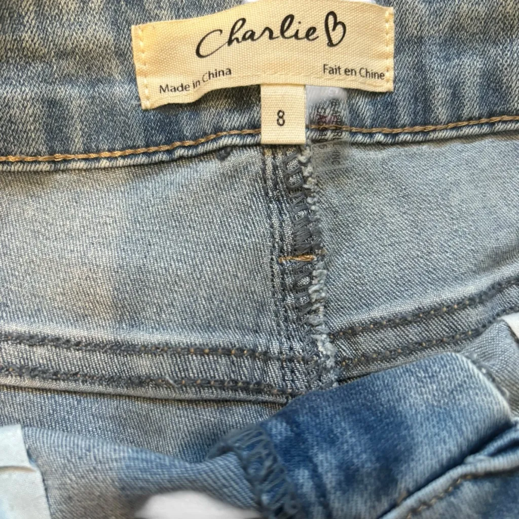 Charlie B High Rise Floral Embroidered Cuffed Light Wash Cropped Jeans, Sz 8 Blue - Image 10