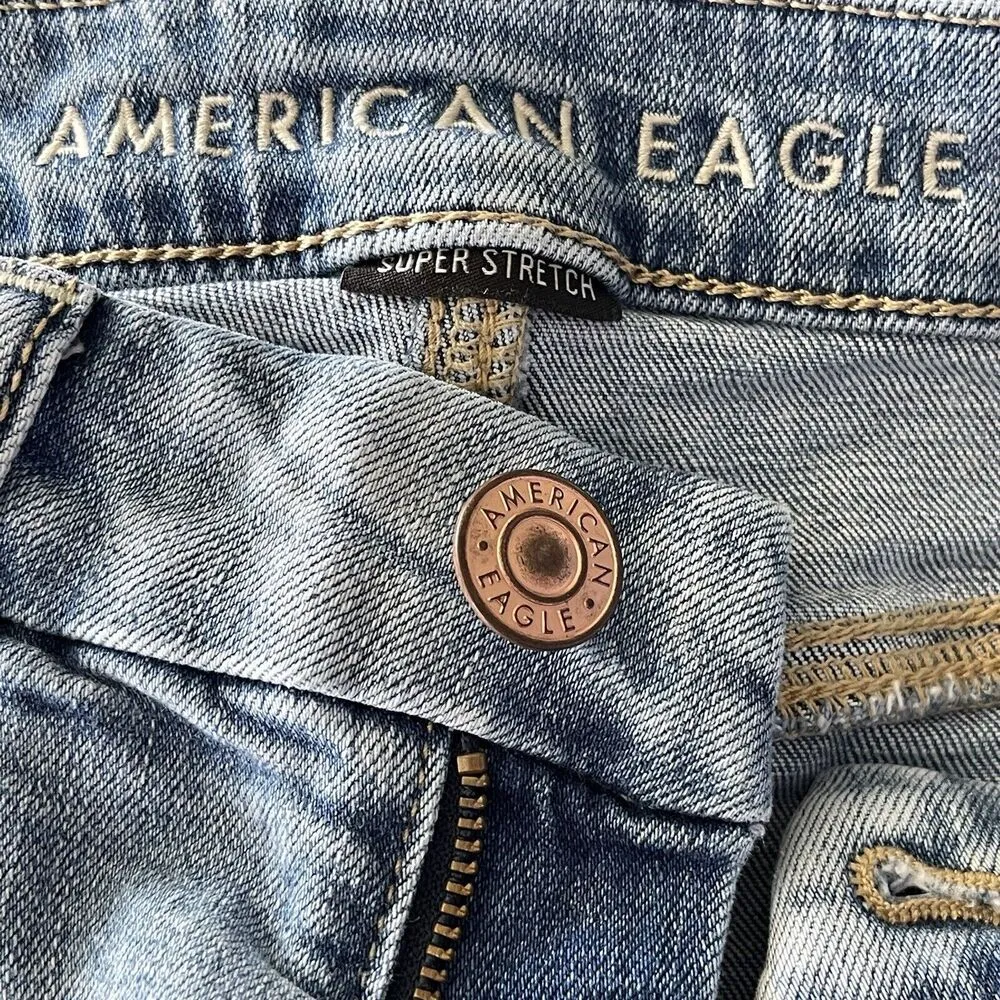American Eagle SZ 0 Curvy Hi-Rise Shortie Jean Shorts Distressed Stretch Light - Image 7