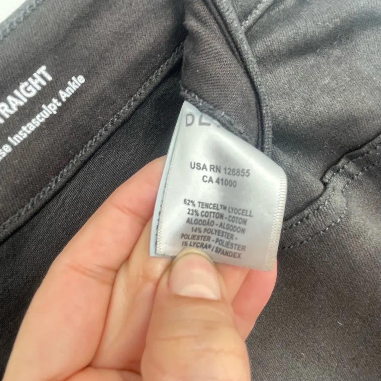 DL1961 Mara Instascuplt 5 Pocket Straight Leg‎ Ankle Fit Waxed Coating Jeans 16W - Image 9