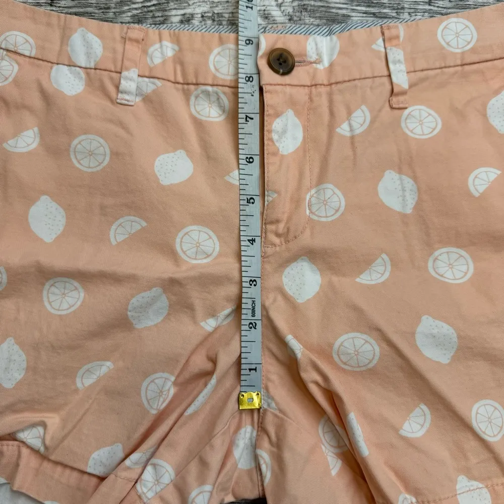 Old Navy Women's Citrus Lemon Print Everyday Shorts 4 Peach Salmon Pink White - Image 9
