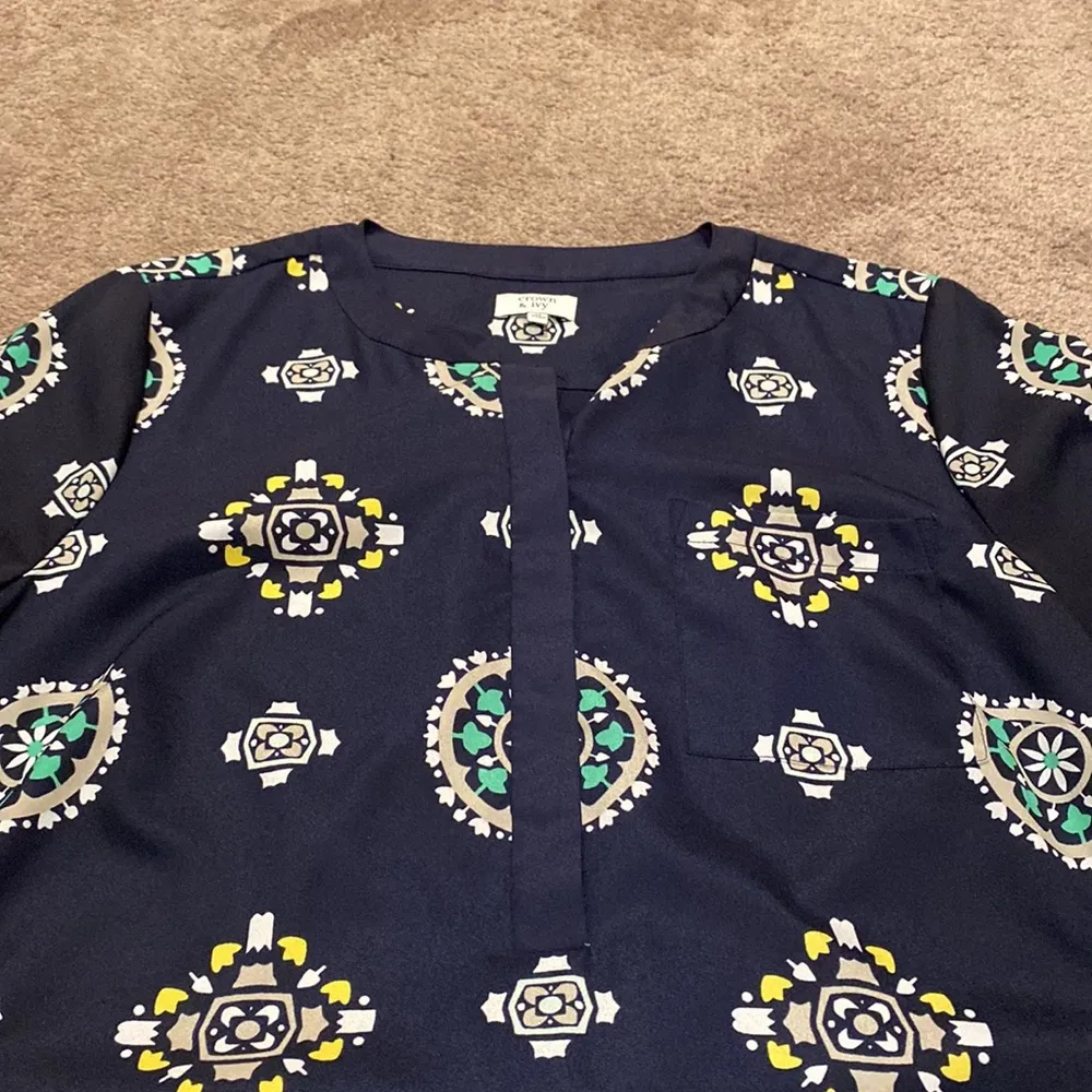 Crown & Ivy Dress SIZE 14 - Image 3