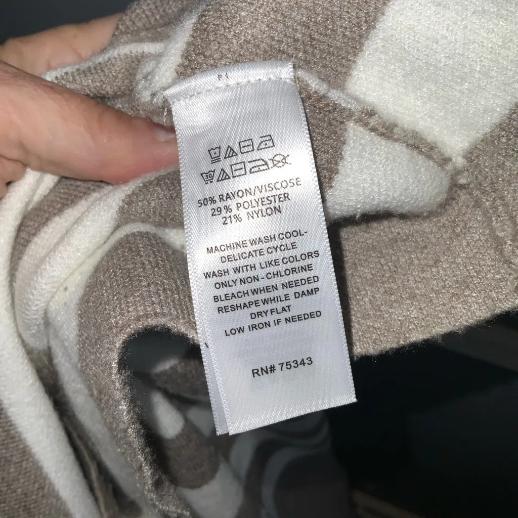 Nicole Miller Tan & White Striped High Neck Soft Knit Sweater XL - Image 8