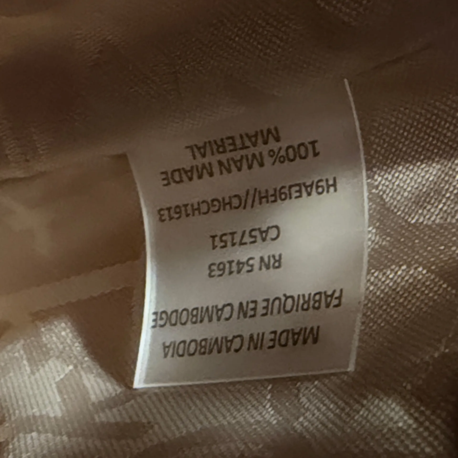 Calvin Klein Women’s “Hayden” Top Zip Chain Crossbody - Image 11