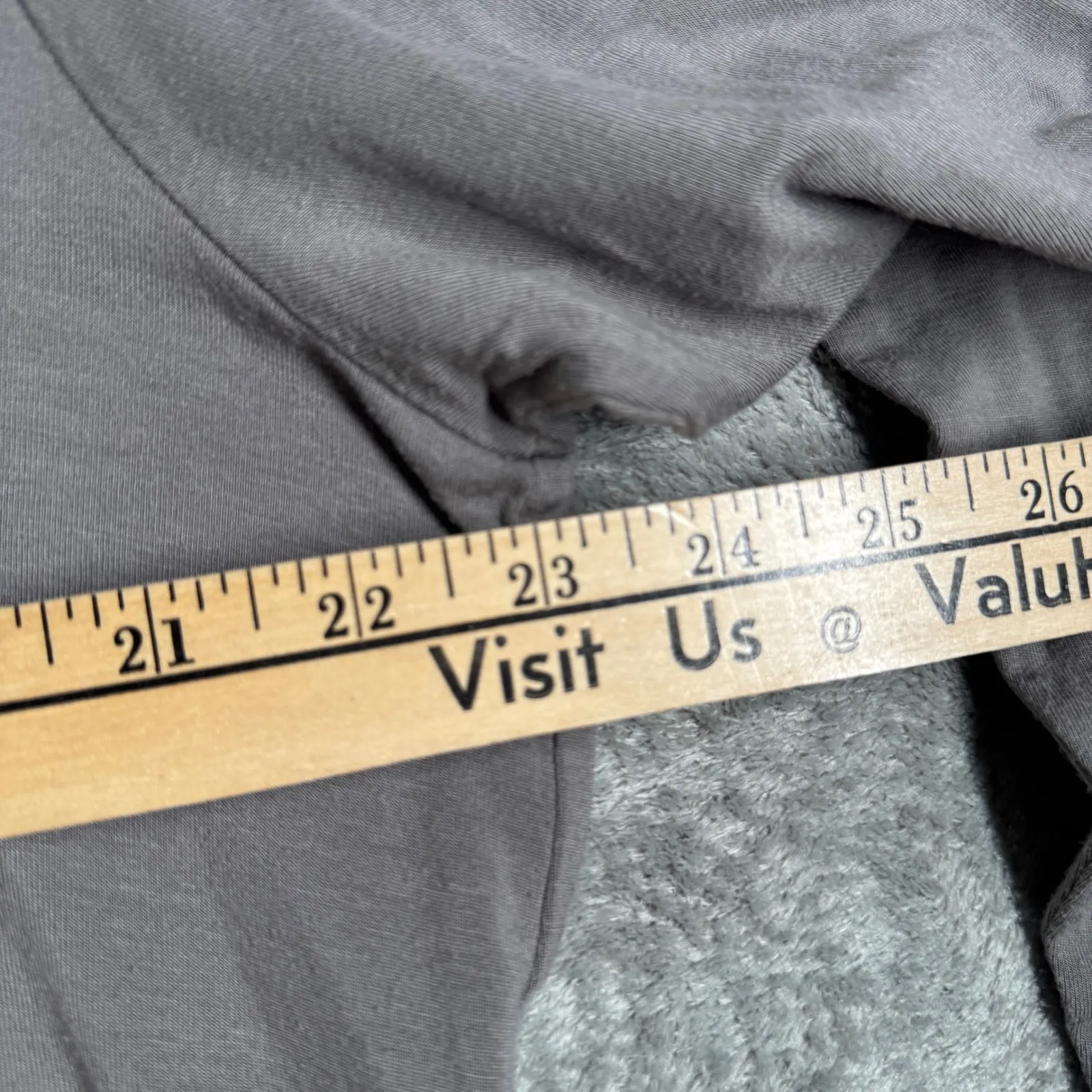 Universal Standard Tunic Top Long Sleeve Gray‎ Asymmetric Hem Neutral Medium - Image 8