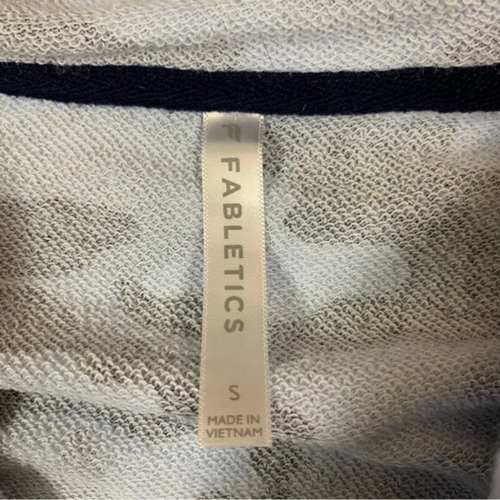 Fabletics  Camo Zip Up Hoodie Small Black Gray Full Zip‎ Drawstring Sweatshirt - Image 3