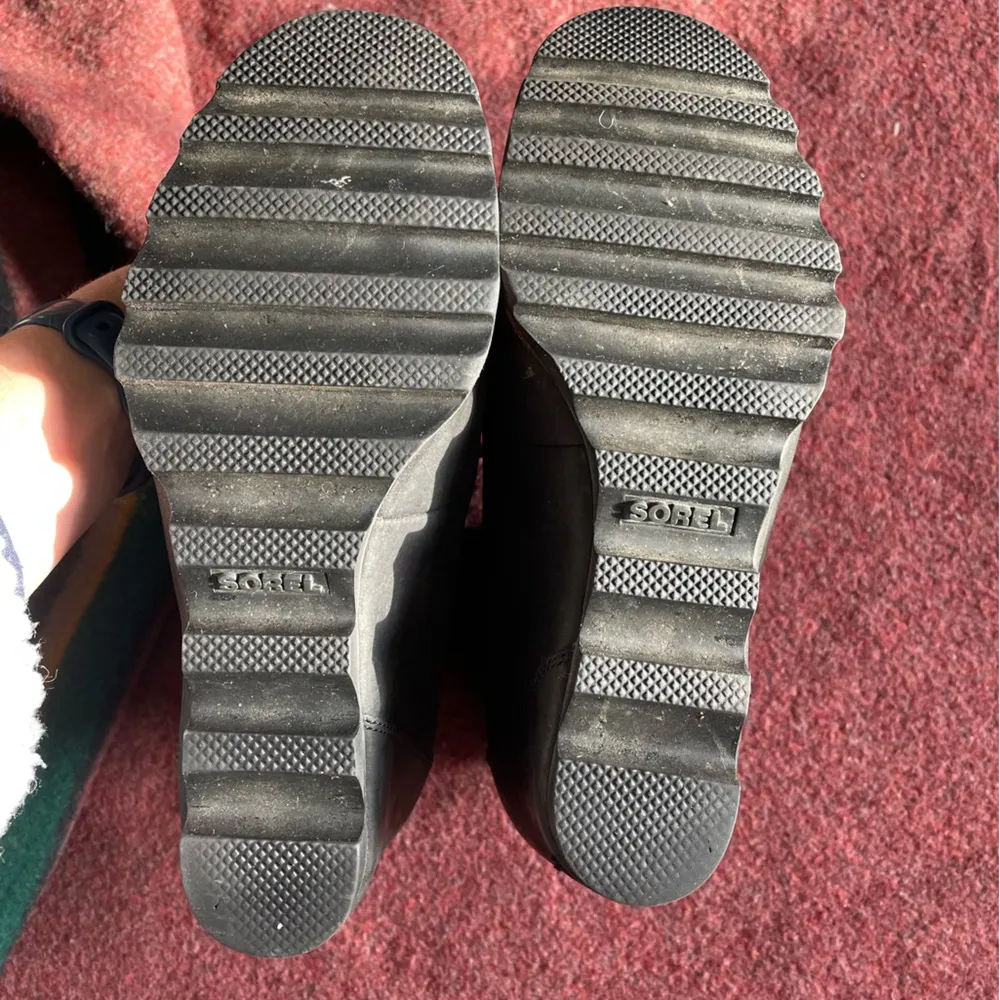 Sorel Conquest Wedge Black Leather Red Lace Up Booties Women Size 8.5 - Image 9