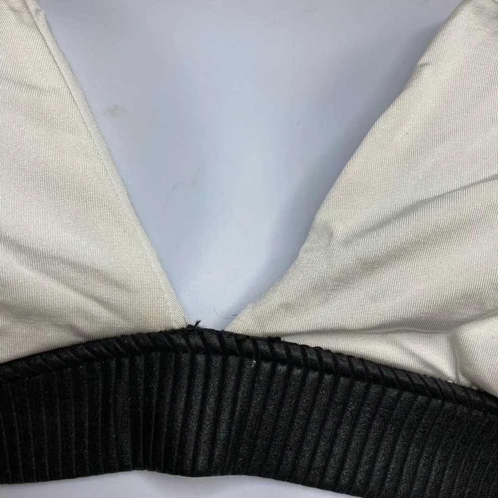 Beach Bunny Black White Tri Bikini Top NWT - Image 3