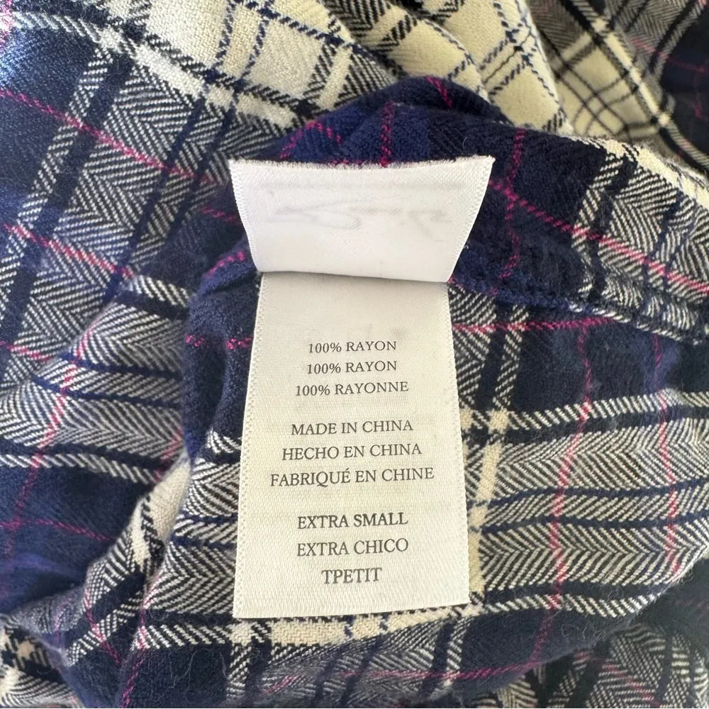 RAILS Hunter Plaid Button Up Shirt in Ultra Violet - Image 6