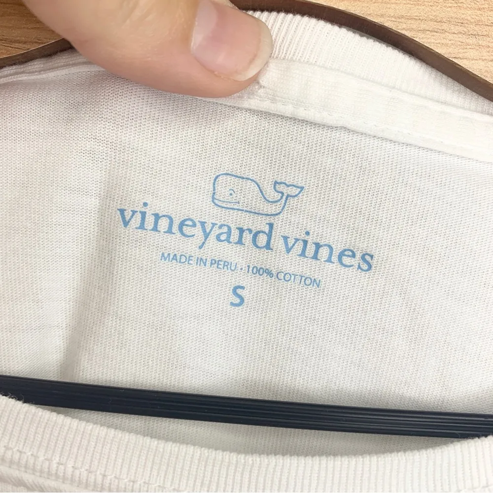 Vineyard Vines Vineyard Haven Lifeguard Whale Logo Crew Long Sleeve Shirt Size S - Image 6