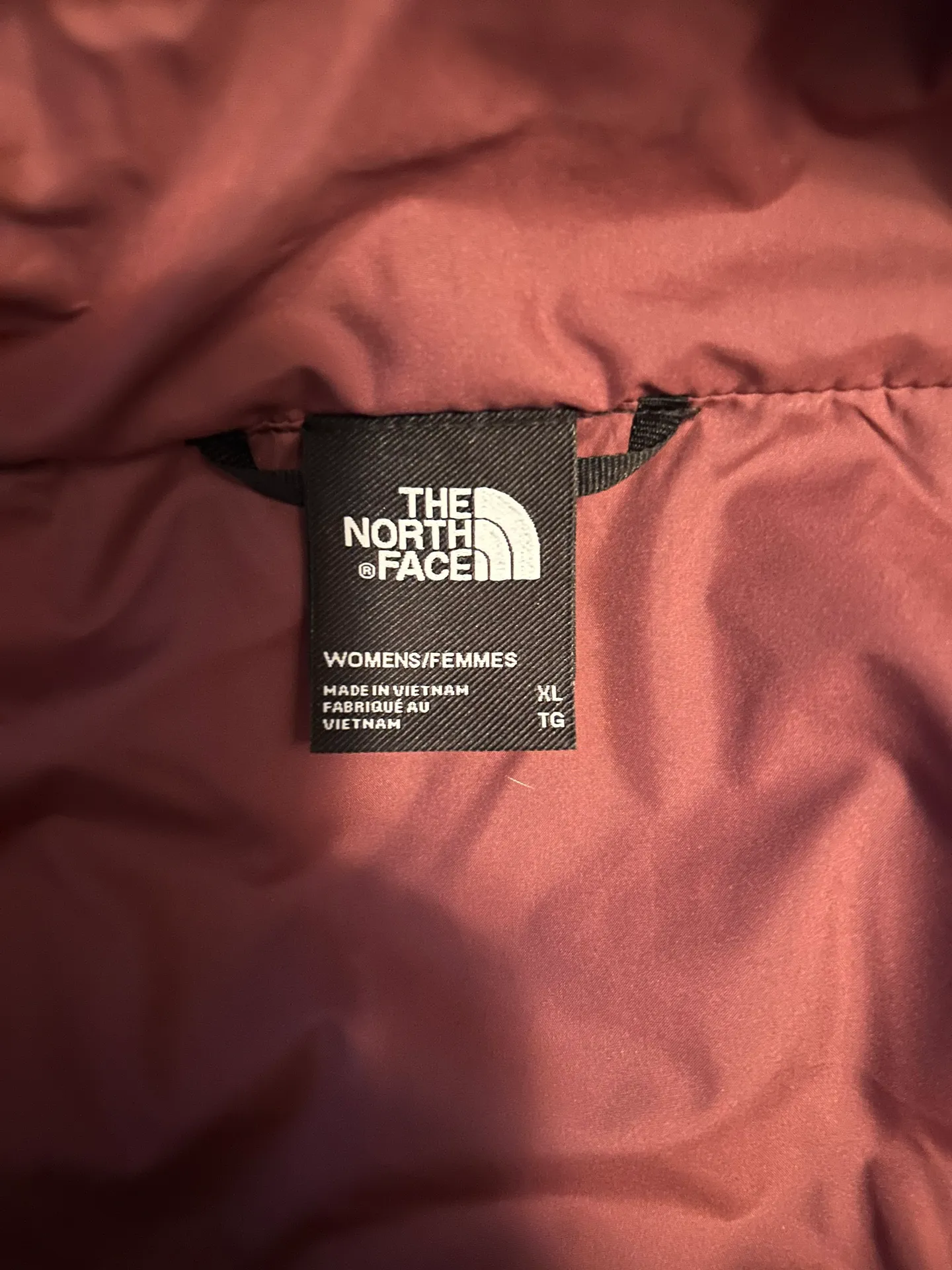 Woman’s North Face Aconcagua Parka - Image 6