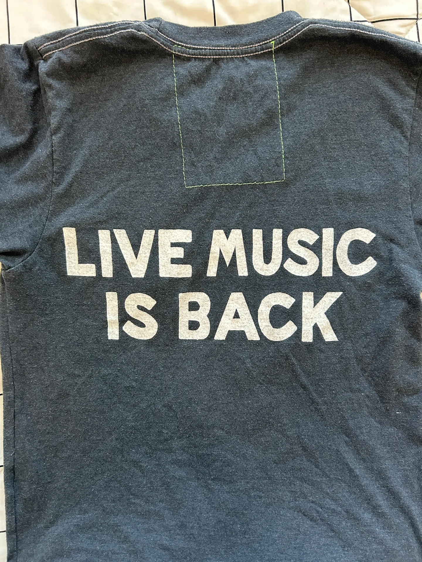 ACL Limited Edition  Cropped Shirt - Image 4