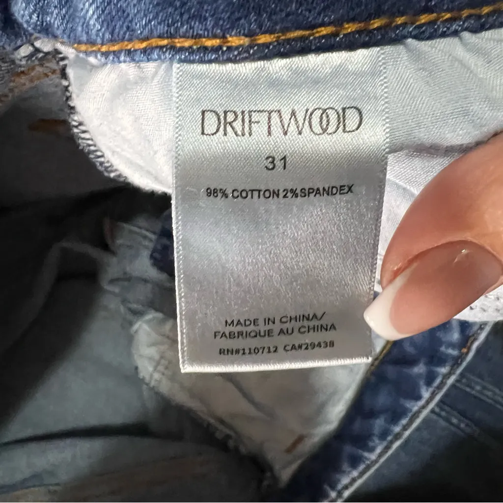 DRIFTWOOD Jackie High Rise Distressed Knee Skinny Denim Jeans - Image 10