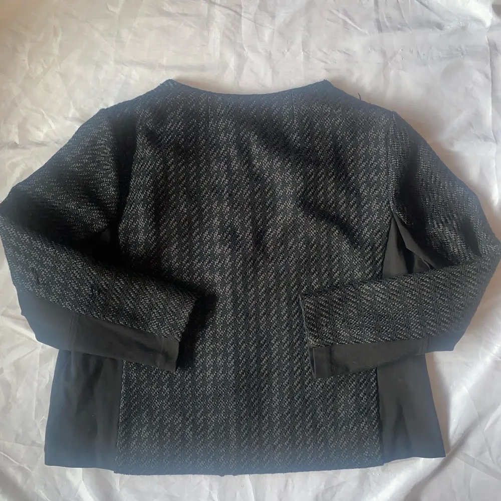 Calvin Klein NWT  zip front tweed blazer - Image 7